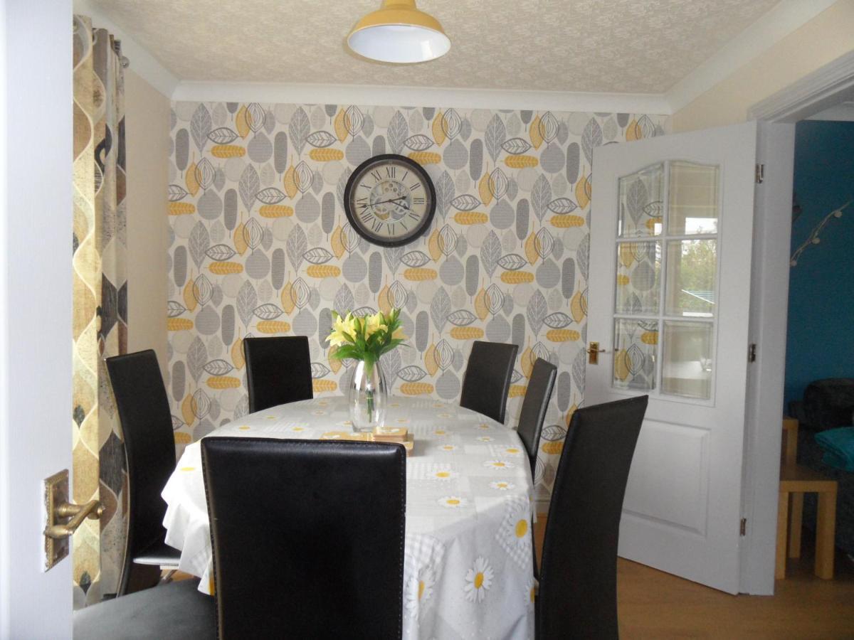 Ty Clud Vila Llangefni Exterior foto